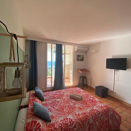 Studio Paisible Avec Piscine, Pas Loin De La Plage La Trinite Bagian luar foto