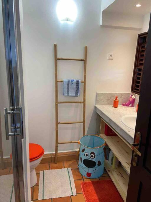 Studio Paisible Avec Piscine, Pas Loin De La Plage La Trinite Bagian luar foto